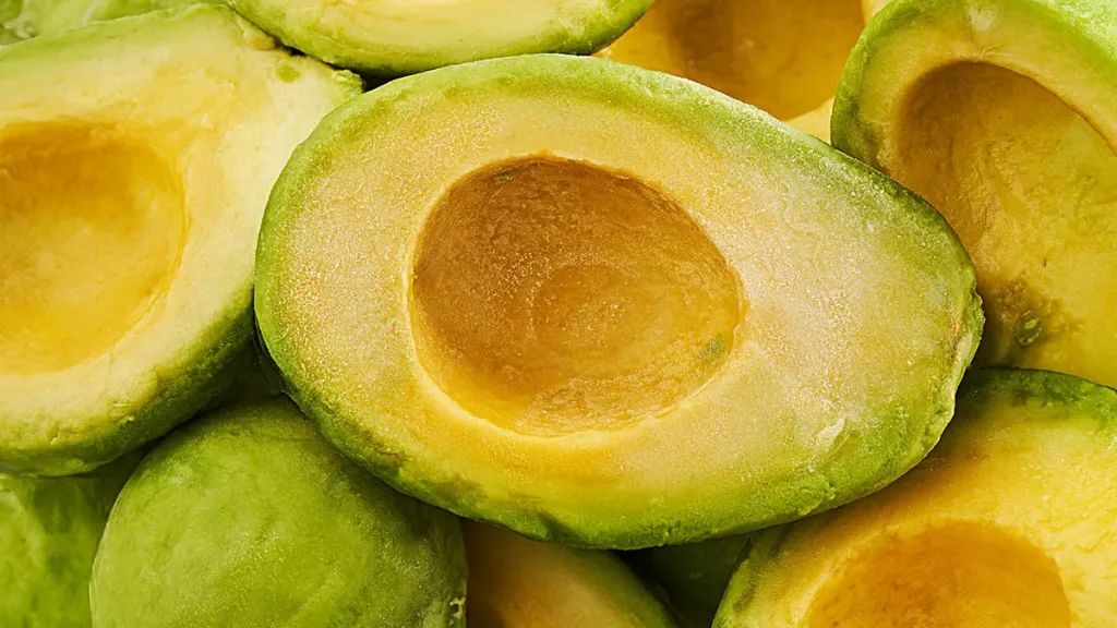 Vietnam Avocado Halves